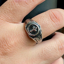 Load image into Gallery viewer, Round Stainless Steel Cross Ring