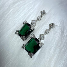 Load image into Gallery viewer, Emerald Green Dangle Earrings