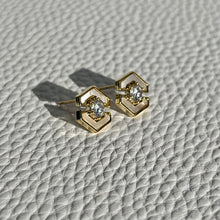Load image into Gallery viewer, Hexagon Shell Studs