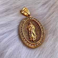 Load image into Gallery viewer, Virgin Mary CZ oval Pendant