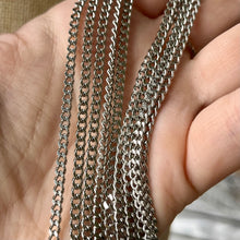 Load image into Gallery viewer, 3mm Cuban Stainless Steel Chain