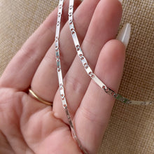 Load image into Gallery viewer, 2.5mm Flat Marina Stainless Steel Chain