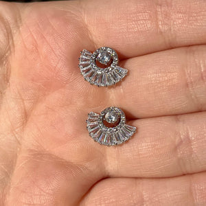 Fan Out Studs