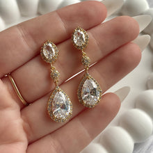 Load image into Gallery viewer, Drop Dangle Earrings