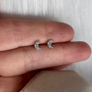 Tiny Moon Studs .925