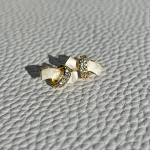 Shell Ribbon Studs