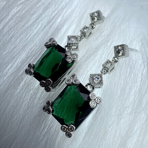 Emerald Green Dangle Earrings
