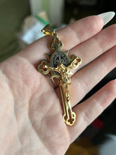 Load image into Gallery viewer, Layered Crucifix Pendant