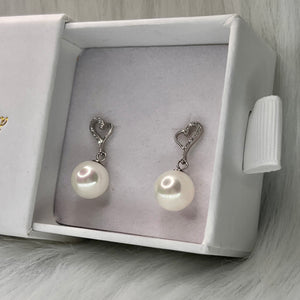 Dangling Pearl Heart Studs .925