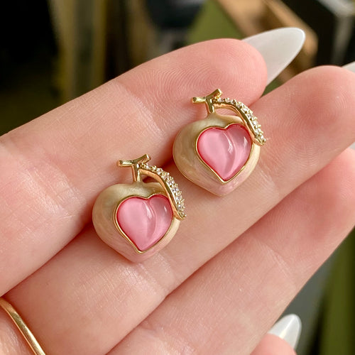 Peachy Studs