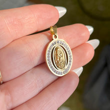 Load image into Gallery viewer, Oval Virgencita pendant