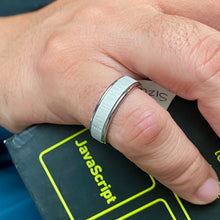 Load image into Gallery viewer, Reflective Stainless Steel Ring