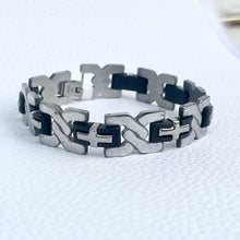 Load image into Gallery viewer, Barbed Wire Bracelet