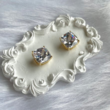 Load image into Gallery viewer, 10mm CZ Studs