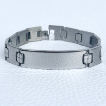 Load image into Gallery viewer, Square link Bracelet