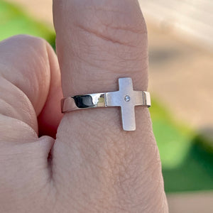 Matte Cross Ring .925