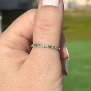 Border Emerald Green Band Ring .925