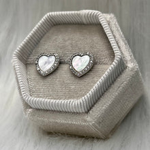 Load image into Gallery viewer, Heart Pavé Studs .925