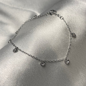 Dainty Heart Charm Bracelet .925