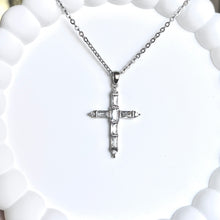 Load image into Gallery viewer, Dazzling Cross Necklace