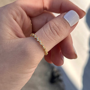 Dainty Bubble Stack Ring