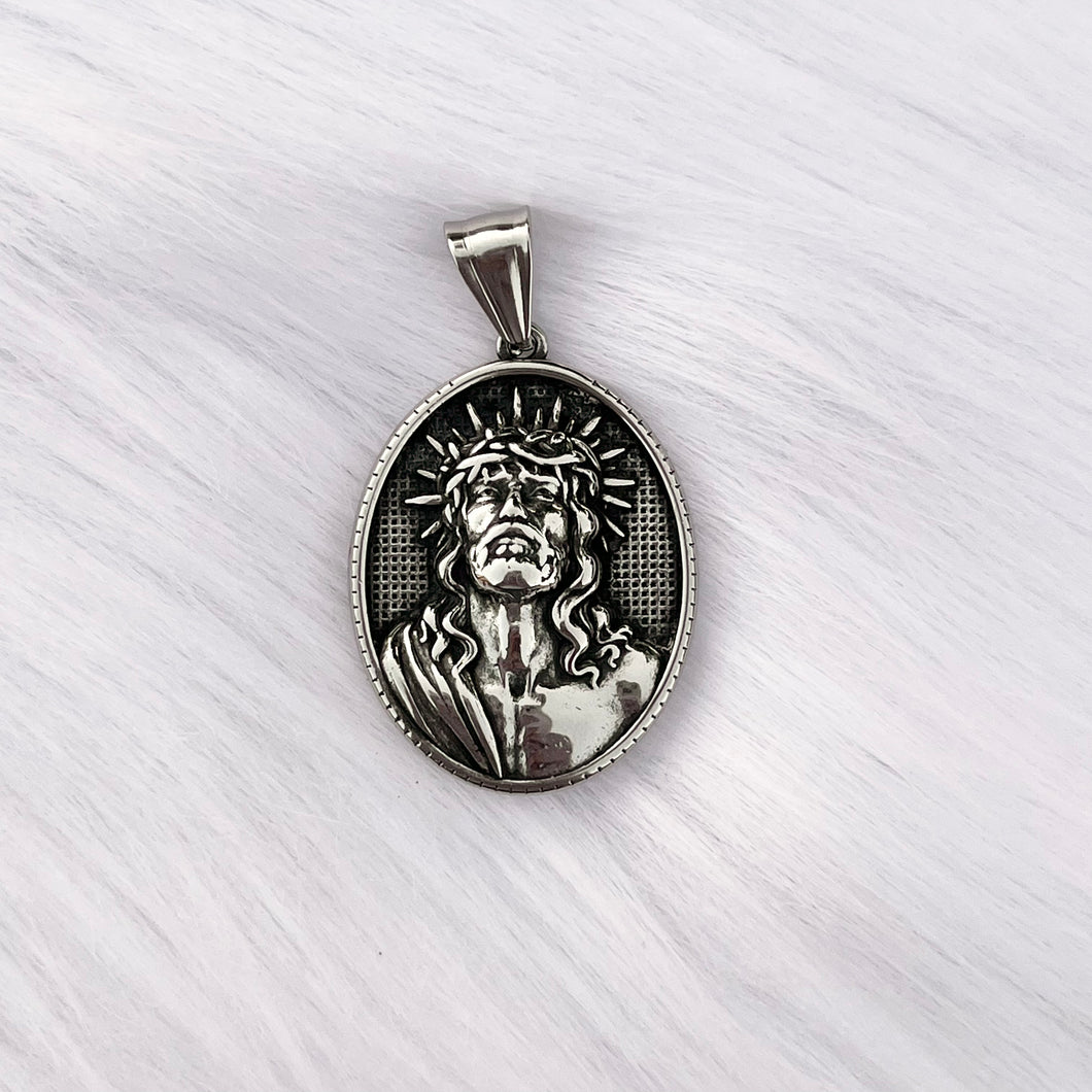 Jesus Crowned Pendant