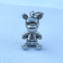 Load image into Gallery viewer, Bear Pendant