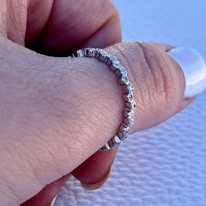 Dainty Bubble Stack Ring .925