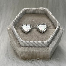 Load image into Gallery viewer, Heart Pavé Studs .925