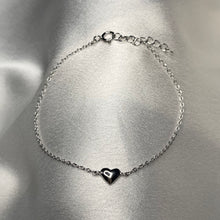 Load image into Gallery viewer, Dainty Single Heart Bracelet .925