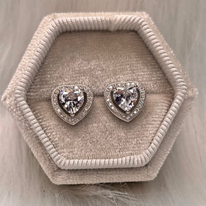 Heart Studs .925