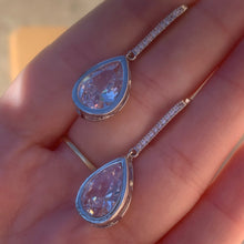 Load image into Gallery viewer, Droplet Dangle Earrings