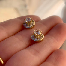 Load image into Gallery viewer, Golden Studs
