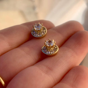 Golden Studs