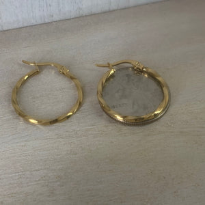 Twist Hoops