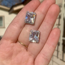 Load image into Gallery viewer, Rectangle CZ Studs