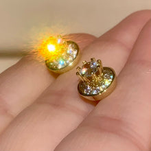 Load image into Gallery viewer, Golden Studs