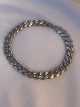 Load image into Gallery viewer, Curb Chain Bracelet