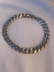 Curb Chain Bracelet